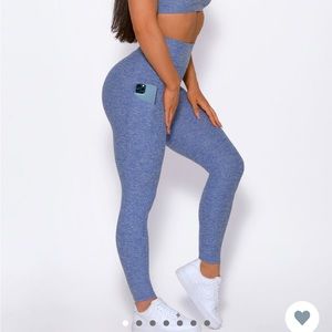 Bombshell Leggings- blue Curves with phone pocket